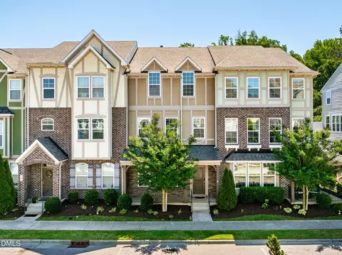 542 Grand Central Sta, Apex, NC 27502