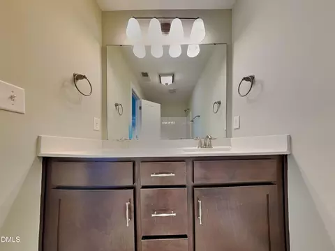 Bath - 60 Sugar Maple Ct, Garner, NC 27529 photo 3 of 3