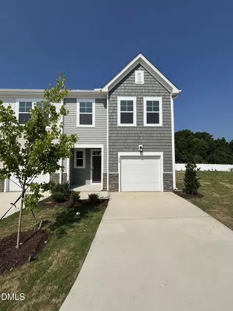 204 Blossom Field Way, Angier, NC 27501