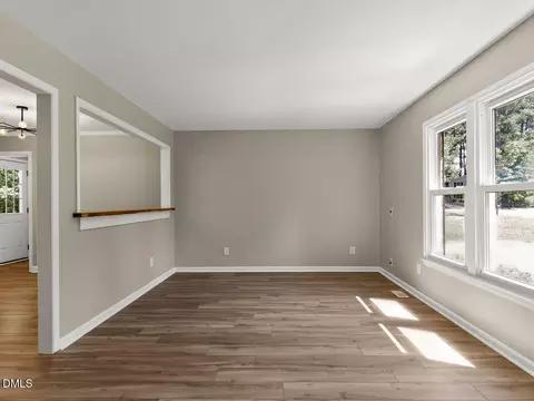 Living - 103 Upton Ct, Garner, NC 27529 photo 2 of 6
