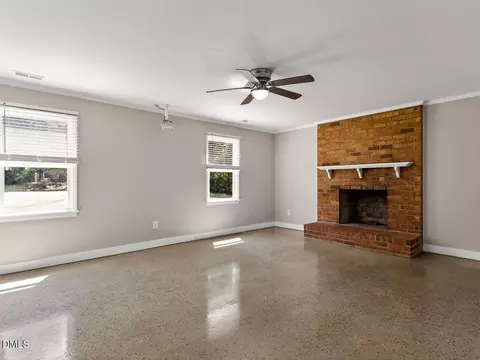 Living - 103 Upton Ct, Garner, NC 27529 photo 5 of 6