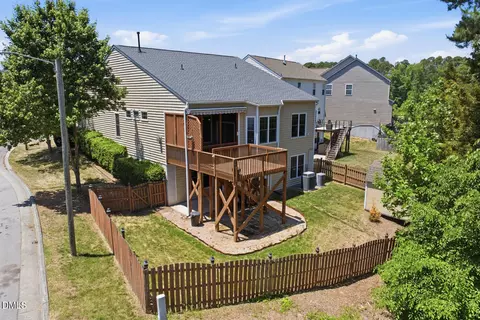 Exterior - 2 Alyea Ct, Durham, NC 27703 photo 3 of 4