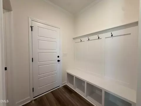 Entry Way - 21 Yardley Dr, Smithfield, NC 27577 photo 2 of 2
