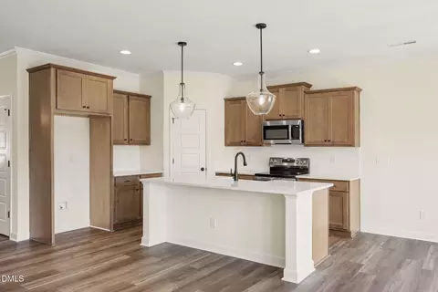 Kitchen - 21 Yardley Dr, Smithfield, NC 27577 photo 3 of 3