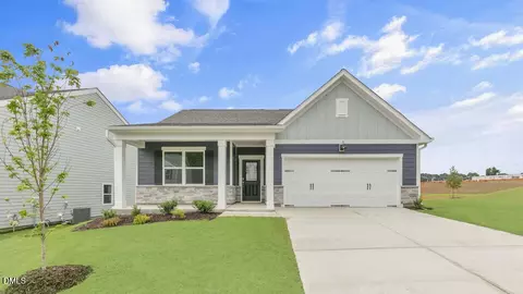 413 Conifer St, Sanford, NC 27332