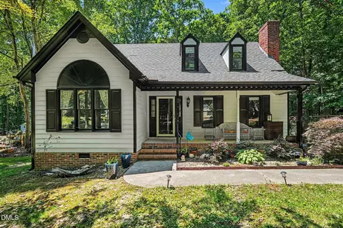 6016 Hampton Ridge Rd, Raleigh, NC 27603