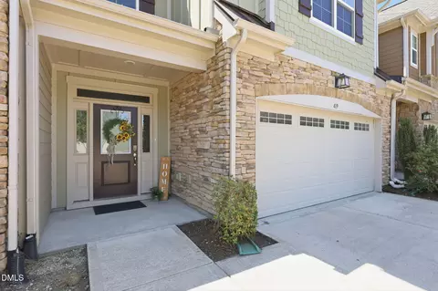 419 Methven Grove Dr, Cary, NC 27519