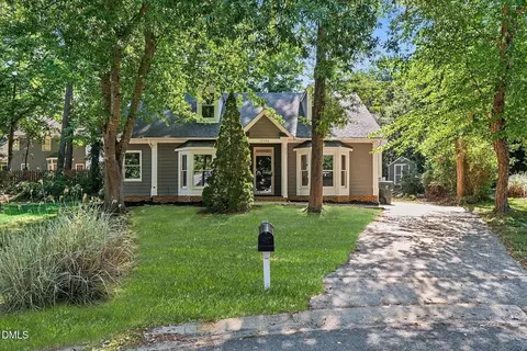 12104 Queensbridge Ct, Raleigh, NC 27613