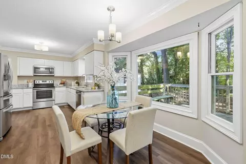 3329 Derbyshire Pl, Raleigh, NC 27604