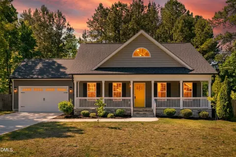 230 N Ridge Dr, Louisburg, NC 27549