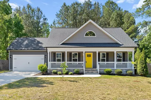 230 N Ridge Dr, Louisburg, NC 27549