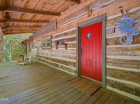 205 Anolis Dr, Pittsboro, NC 27312