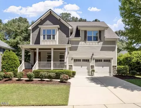 550 Lake Gaston Dr, Fuquay Varina, NC 27526