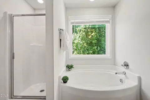 Bath - 91 Tympani Ln, Garner, NC 27529 photo 2 of 3