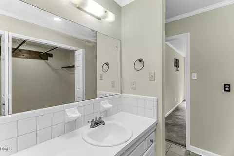 Bath - 5326 Laurent Dr, Durham, NC 27712 photo 3 of 3