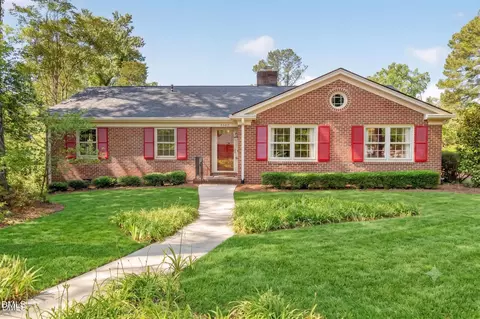 3007 Charwood Pl, Raleigh, NC 27612