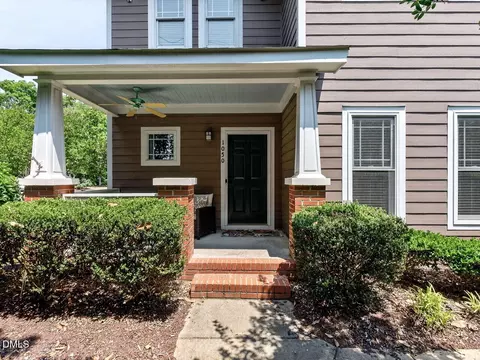 1050 Milk Paint Aly, Apex, NC 27502