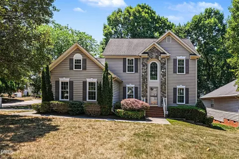 5601 Rush Springs Ct, Raleigh, NC 27617
