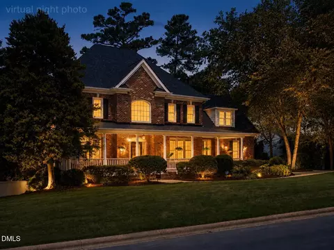 6101 Westglen Dr, Raleigh, NC 27612