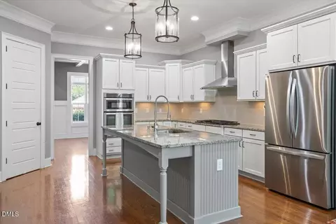 7915 Longleaf Branch Ct, Raleigh, NC 27612