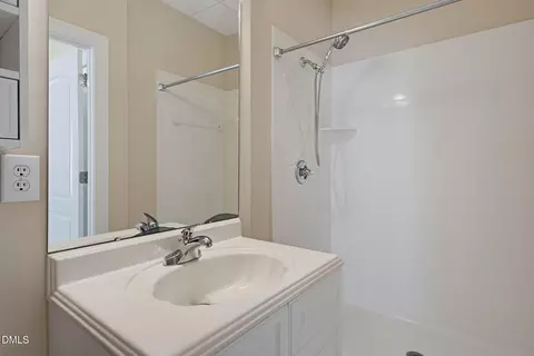 Bath - 5901 Jomali Dr, Durham, NC 27705 photo 6 of 6