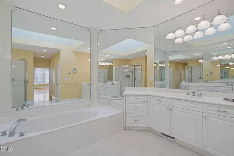 Bath - 5901 Jomali Dr, Durham, NC 27705 photo 3 of 6