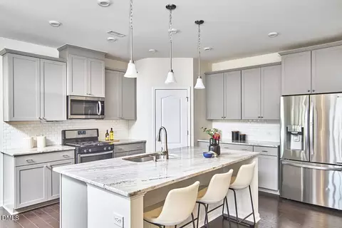 Kitchen - 5 Newbridge St, Durham, NC 27703 photo 1 of 11