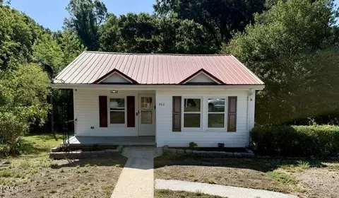 302 Broad St, Roxboro, NC 27573