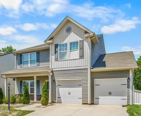 427 Inlet Place Dr, Winston Salem, NC 27127