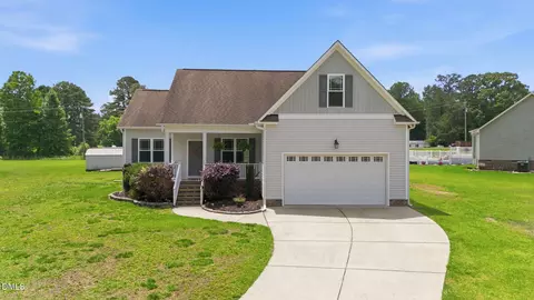 92 Poston Ct, Benson, NC 27504
