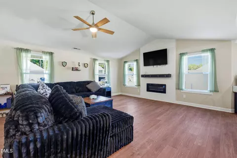 122 Wilderness Trl, Smithfield, NC 27577 photo 6