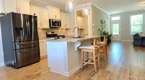 700 Carraway Garden Dr, Wake Forest, NC 27587