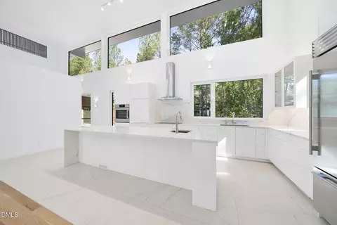 Kitchen - 4637 Array Dr, Chapel Hill, NC 27516 photo 5 of 9