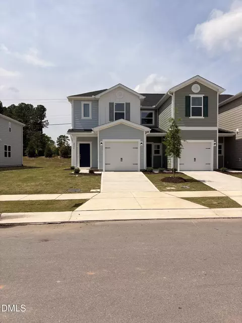 2046 Oakdale Dr, Durham, NC 27703