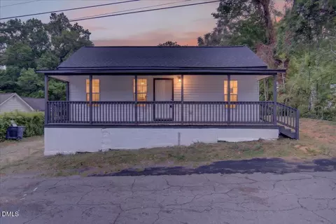 904 Elm St, Henderson, NC 27536