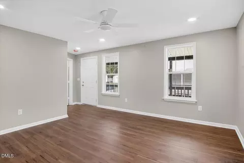 904 Elm St, Henderson, NC 27536