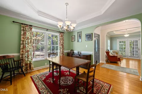 Dining - 5415 Stephens Ln, Durham, NC 27712 photo 2 of 4