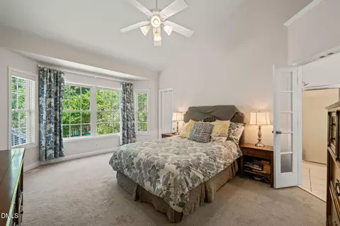 Bedroom - 5415 Stephens Ln, Durham, NC 27712 photo 2 of 5