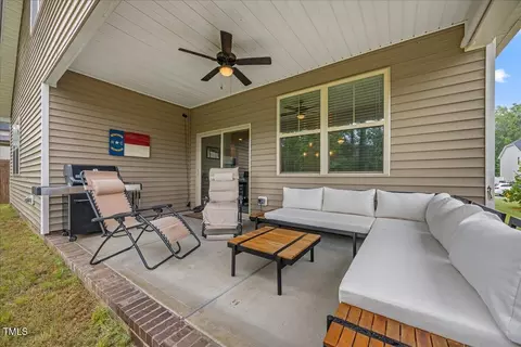 247 Axis Deer Ln, Garner, NC 27529