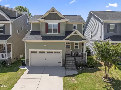712 Goldenview Acres Ct, Apex, NC 27502