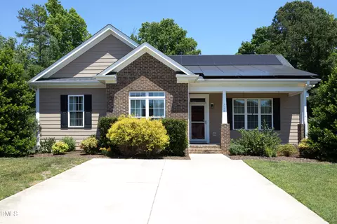 728 Aspenwood Dr, Graham, NC 27253