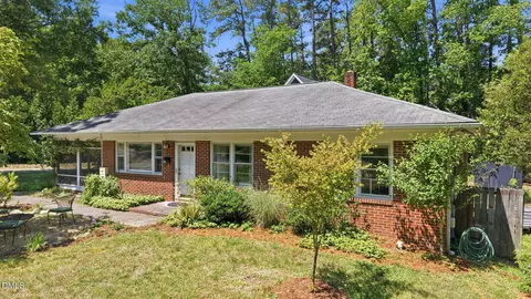 101 Hanna St, Carrboro, NC 27510