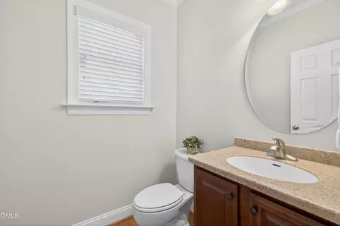 Bath - 8716 Carradale Ct, Wake Forest, NC 27587 photo 1 of 6
