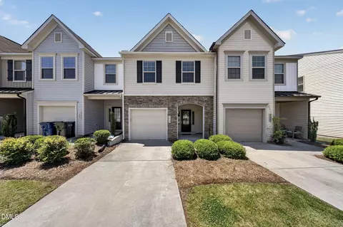 3607 Landshire View Ln, Raleigh, NC 27616