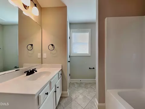 Bath - 127 Colson Dr, Garner, NC 27529 photo 4 of 4