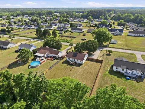 View/Area - 1047 Smith Rd, Smithfield, NC 27577 photo 2 of 7