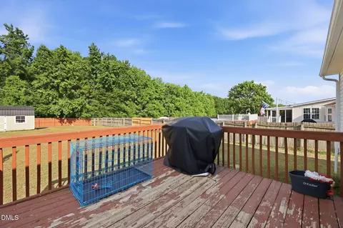 Exterior - 1047 Smith Rd, Smithfield, NC 27577 photo 6 of 11