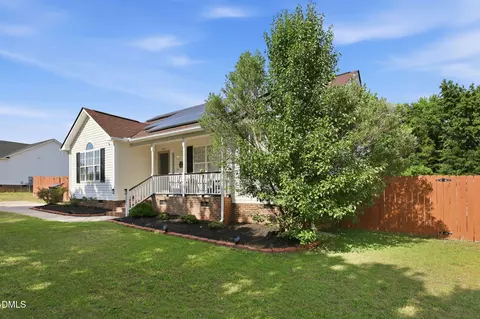 Exterior - 1047 Smith Rd, Smithfield, NC 27577 photo 2 of 11