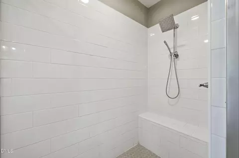 Bath - 3520 Hundleby Dr, Apex, NC 27539 photo 4 of 8