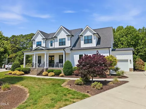 Exterior - 3520 Hundleby Dr, Apex, NC 27539 photo 4 of 17